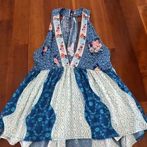 Free people flowy top (never worn)